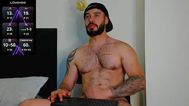 Snapshot of Drake_Cole chatting on 02/11/26, 11:32 Drake Cole online show from 02/11/26, 11:32