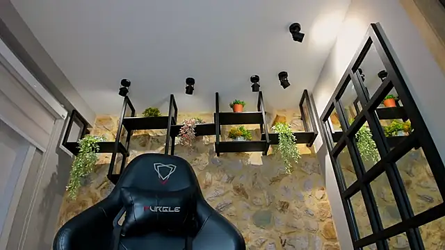 VenusBlazer online show from 11/04/25, 11:09