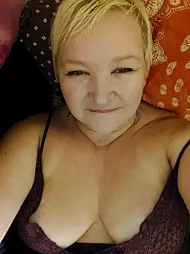 ForgeMeNot51 online show from 10/24/25, 05:59