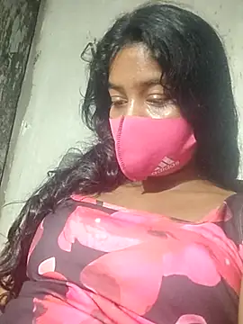 Snapshot of POOJA999 chatting on 11/05/25, 07:47 POOJA999 online show from 11/05/25, 07:47