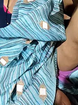 POOJACOUPLE online show from 01/16/26, 09:24