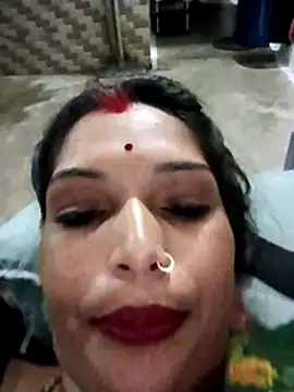 Gyavatixx online show from 10/22/25, 03:56