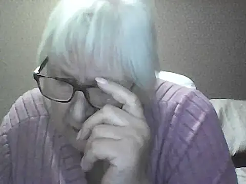 Alexia64231 online show from 09/21/25, 03:19