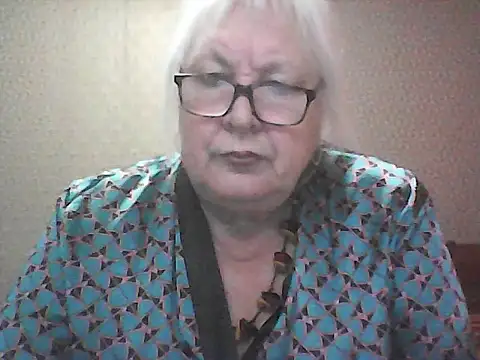 Alexia64231 online show from 09/30/25, 02:38