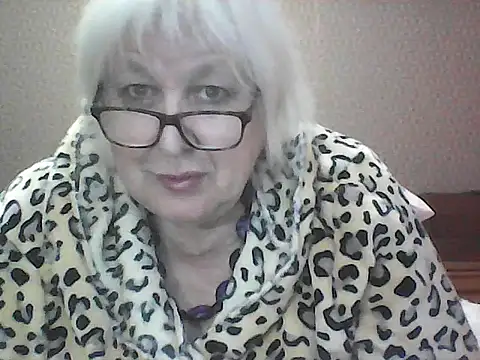 Alexia64231 online show from 10/01/25, 03:07