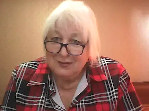 Alexia64231 online show from 10/06/25, 04:54