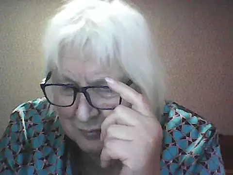 Alexia64231 online show from 10/08/25, 06:27