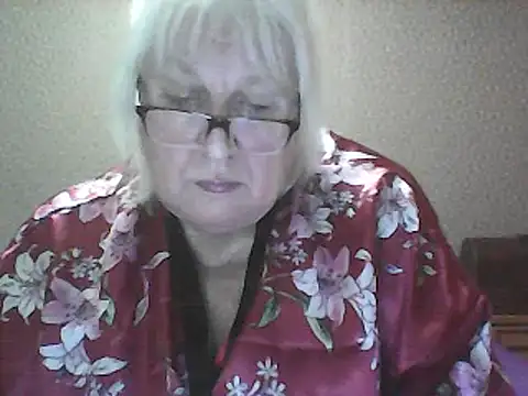 Alexia64231 online show from 10/18/25, 05:14