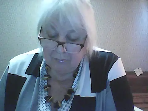 Alexia64231 online show from 10/23/25, 01:32