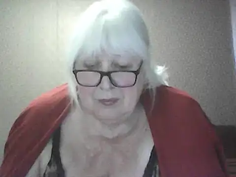 Snapshot of Alexia64231 chatting on 04/27/26, 02:59 Alexia64231 online show from 04/27/26, 02:59