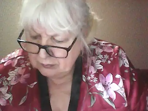 Snapshot of Alexia64231 chatting on 04/29/26, 02:59 Alexia64231 online show from 04/29/26, 02:59