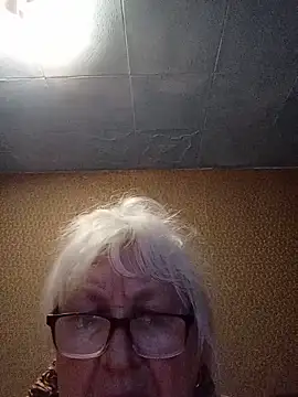 Alexia64231 online show from 06/22/26, 04:37