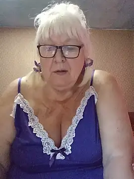 Alexia64231 online show from 07/12/26, 03:30