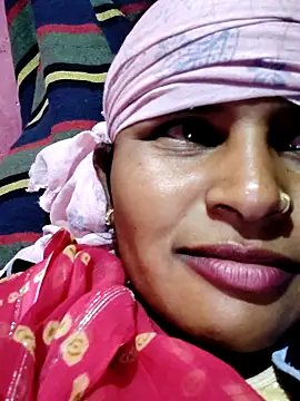 Sanjna cuty online show from 11/23/25, 04:18