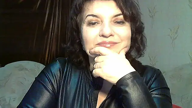 Snapshot of LedyNika chatting on 10/22/25, 06:18 LedyNika online show from 10/22/25, 06:18