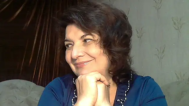 Snapshot of LedyNika chatting on 10/30/25, 08:42 LedyNika online show from 10/30/25, 08:42