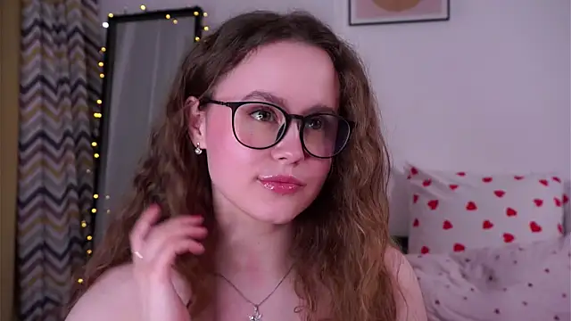 Snapshot of SusannaScholler chatting on 04/02/26, 10:29 SusannaScholler online show from 04/02/26, 10:29