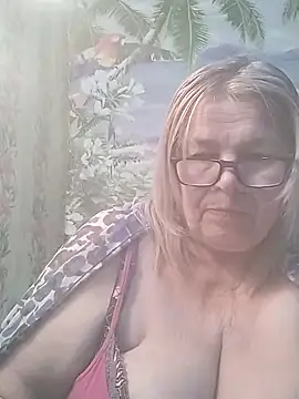 Snapshot of MargaritaSweet51 chatting on 01/09/26, 02:58 MargaritaSweet51 online show from 01/09/26, 02:58