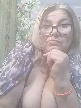Snapshot of MargaritaSweet51 chatting on 03/11/26, 03:23 MargaritaSweet51 online show from 03/11/26, 03:23