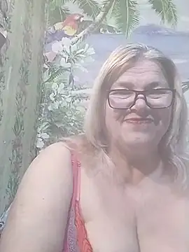 Snapshot of MargaritaSweet51 chatting on 03/16/26, 07:40 MargaritaSweet51 online show from 03/16/26, 07:40