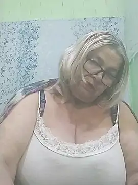 Snapshot of MargaritaSweet51 chatting on 04/12/26, 10:37 MargaritaSweet51 online show from 04/12/26, 10:37