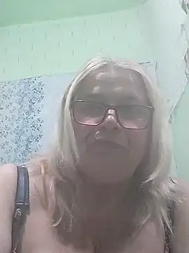Snapshot of MargaritaSweet51 chatting on 06/29/26, 11:05 MargaritaSweet51 online show from 06/29/26, 11:05