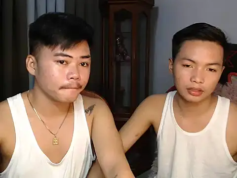 Snapshot of hot_emman chatting on 09/16/25, 01:28 hot emman online show from 09/16/25, 01:28