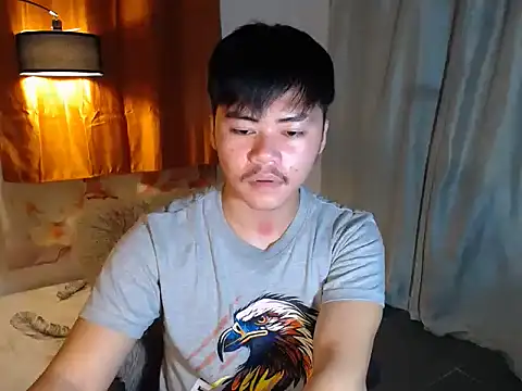 hot emman online show from 04/10/26, 02:50