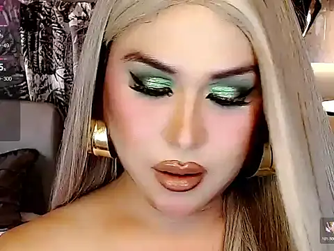 Snapshot of Pukesavurrat chatting on 03/27/26, 05:46 Pukesavurrat online show from 03/27/26, 05:46