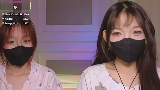      Panda      online show from 02/11/26, 07:52