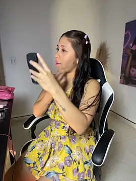 Snapshot of LuluMonroe_Eup chatting on 09/09/25, 01:16 LuluMonroe Eup online show from 09/09/25, 01:16