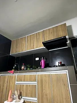 Snapshot of LuluMonroe_Eup chatting on 10/03/25, 03:14 LuluMonroe Eup online show from 10/03/25, 03:14