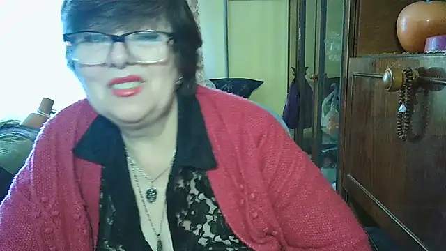 VeronicaGold511 online show from 02/22/26, 08:46