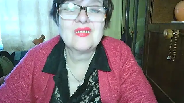 VeronicaGold511 online show from 04/17/26, 07:00