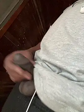 Snapshot of jrnice8tsix chatting on 04/15/26, 05:42 jrnice8tsix online show from 04/15/26, 05:42