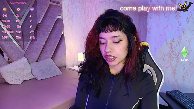 Snapshot of redd_pandaa chatting on 05/12/26, 03:14 redd pandaa online show from 05/12/26, 03:14