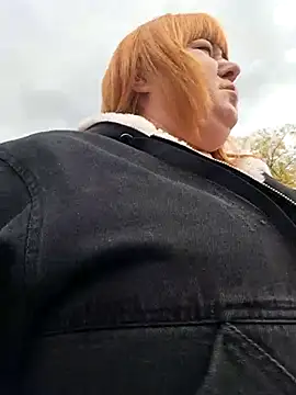 Miss tits2025 online show from 10/14/25, 10:38