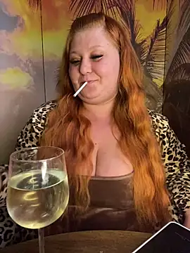 Snapshot of Miss_tits2025 chatting on 03/17/26, 09:40 Miss tits2025 online show from 03/17/26, 09:40