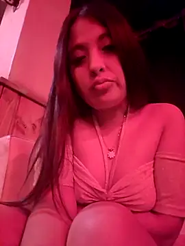 lupittta online show from 11/11/25, 03:17