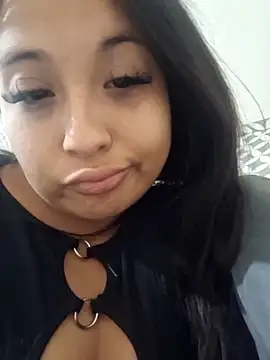 lupittta online show from 04/18/26, 12:47