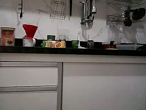 Snapshot of misticamey chatting on 11/24/25, 05:23 misticamey online show from 11/24/25, 05:23