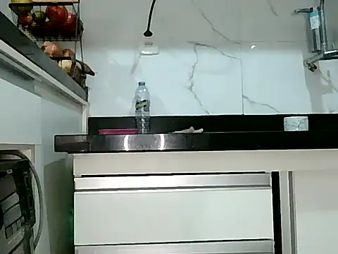 Snapshot of misticamey chatting on 04/05/26, 10:40 misticamey online show from 04/05/26, 10:40