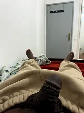 Jacareeeeee online show from 10/25/25, 06:13