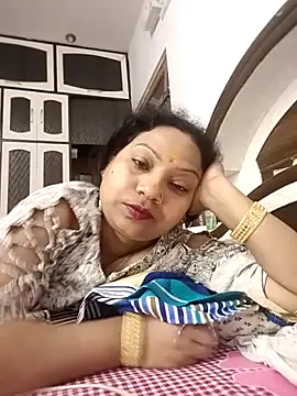 Cute-Janvi20 online show from 09/15/25, 02:17