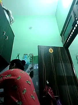 Snapshot of Cute-Janvi20 chatting on 02/08/26, 05:00 Cute-Janvi20 online show from 02/08/26, 05:00