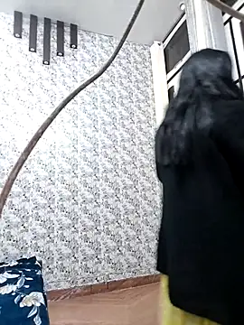 Snapshot of Cute-Janvi20 chatting on 02/13/26, 05:03 Cute-Janvi20 online show from 02/13/26, 05:03