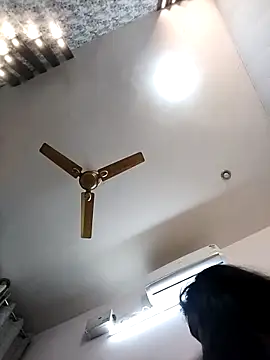 Snapshot of Cute-Janvi20 chatting on 02/14/26, 05:21 Cute-Janvi20 online show from 02/14/26, 05:21