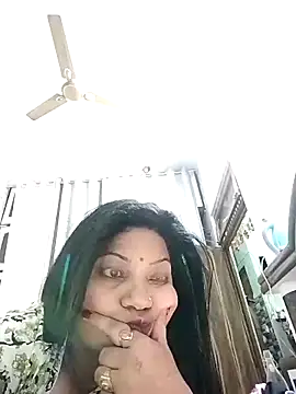 Snapshot of Cute-Janvi20 chatting on 02/19/26, 04:19 Cute-Janvi20 online show from 02/19/26, 04:19