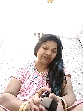 Snapshot of Cute-Janvi20 chatting on 02/26/26, 06:23 Cute-Janvi20 online show from 02/26/26, 06:23