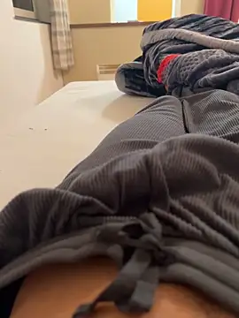 josi-2763 online show from 12/04/25, 09:23